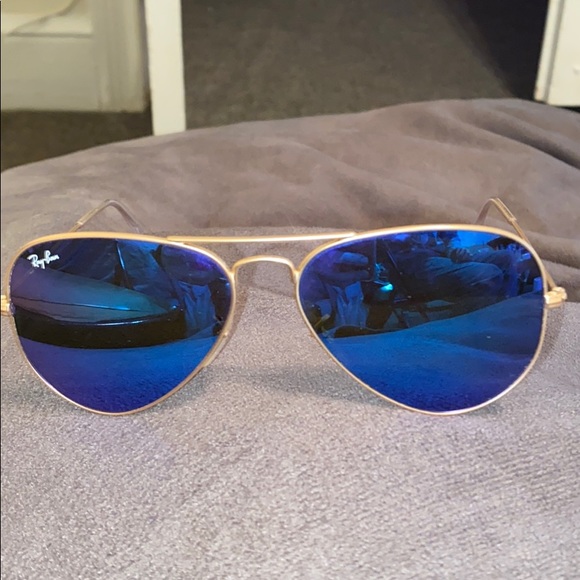 Ray Ban Sunglasses - Picture 2 of 3